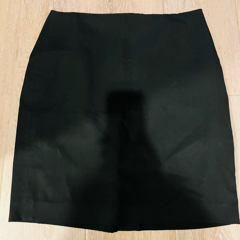 Banana Republic Classic Black Skirt